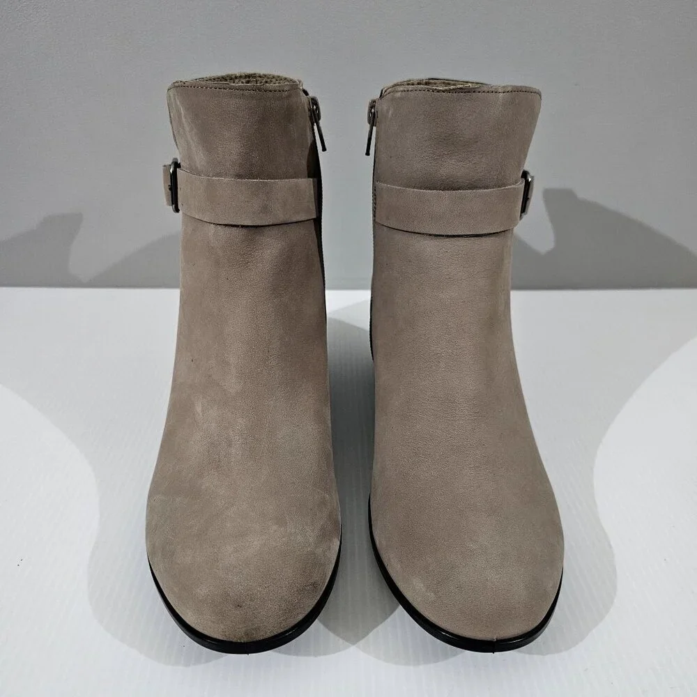 Ecco Dress Classic 35 Ankle Boot Womens EU 41 Taupe Leather Block Heel NEW